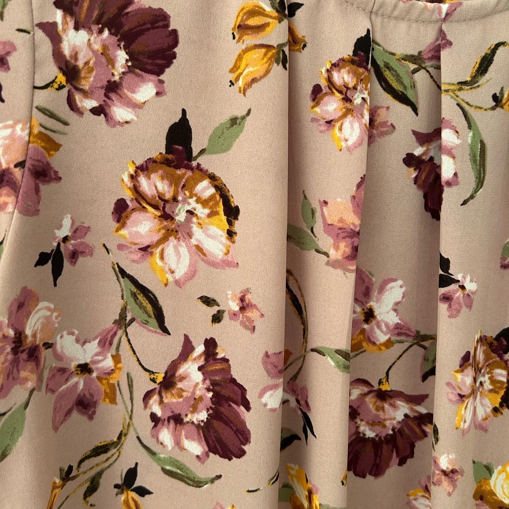 Alice Blue Floral Blouse - Rose and Burgundy - Picture 4 of 7